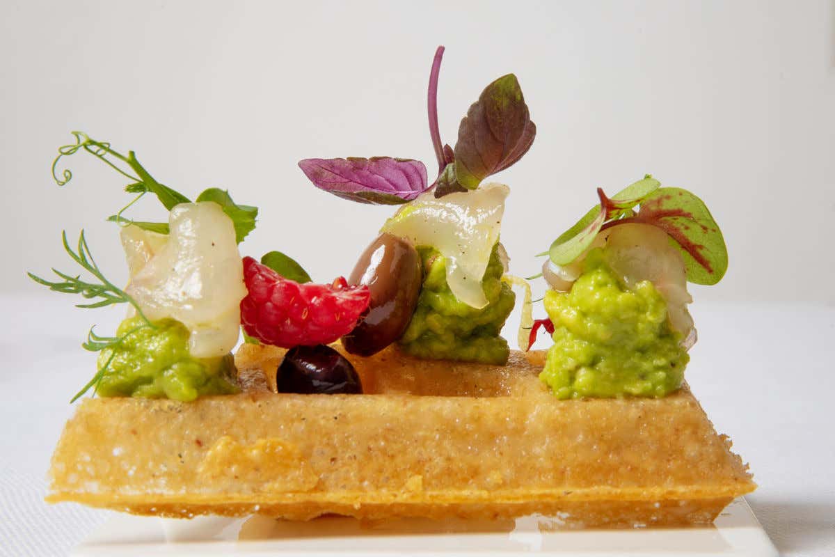 A Palazzo Bozzi Corso l'Aperitivo dello chef si gusta in giardino