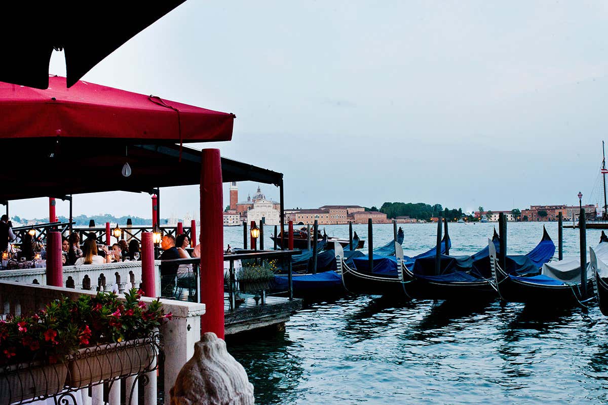 La terrazza del ristorante Palzzo DePisis Hotel Bauer Palazzo, vivere Venezia al Settimo Cielo