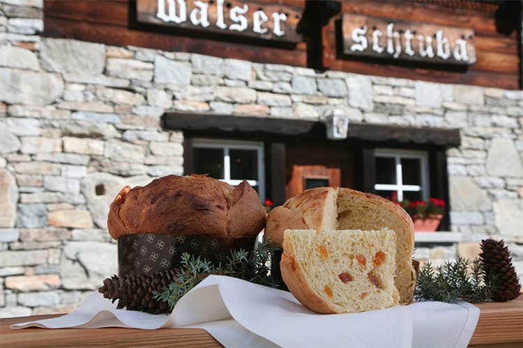 Il panettone prodotto a 1800 metri di altitudine - Il panettone più alto d'Italia consegnato direttamente a casa tua