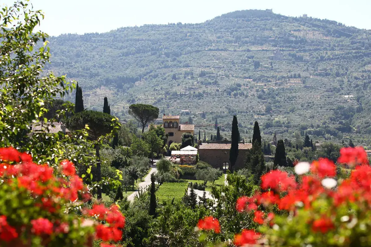 Il Relais Il Falconiere&nbsp; Sempre pi&ugrave; charme a Il Falconiere: la nuova sala valorizza l&rsquo;alta cucina di Silvia Baracchi