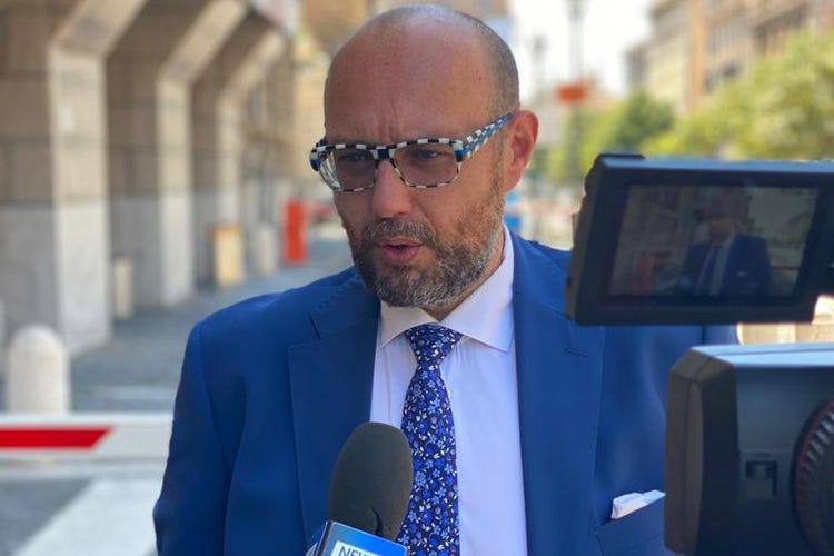 Paolo Bianchini - L’indignazione dell’Ospitalità «La politica ci lascia morire»