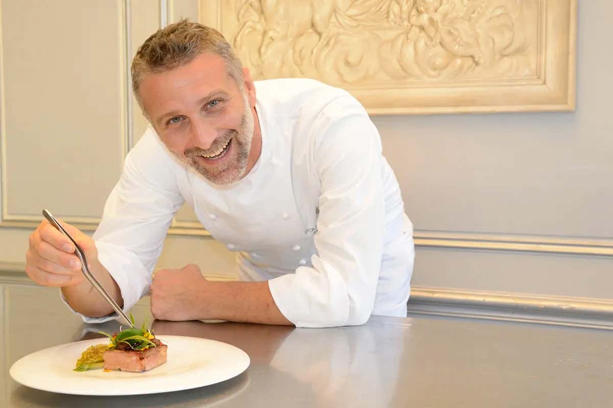 Paolo Lavezzini Per Carnevale il Four Seasons si maschera e crea cocktail simbolo