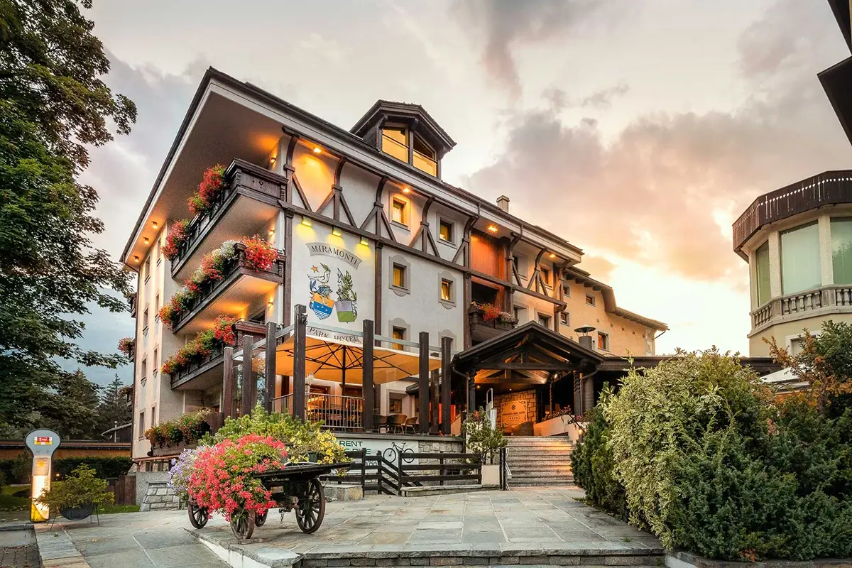 Miramonti Park Hotel Porti il cane in vacanza? Come scegliere l’hotel e i servizi davvero pet friendly