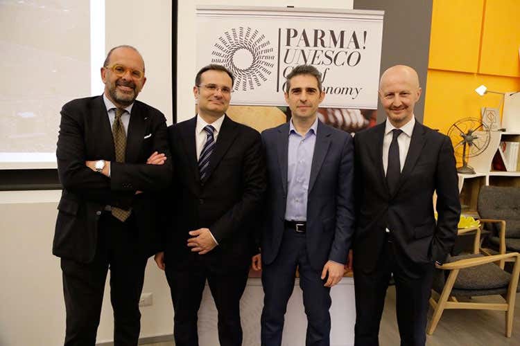 Claudio Leporati, Andrea Belli, Federico Pizzarotti e Cristiano Casa (Parma dalla parte della gastronomia Un iter per valorizzare la cultura del cibo)