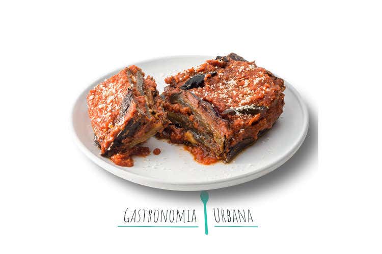 parmigiana di melanzane - A casa arriva anche il quasi pronto Meal kit, il piatto da finire in cucina