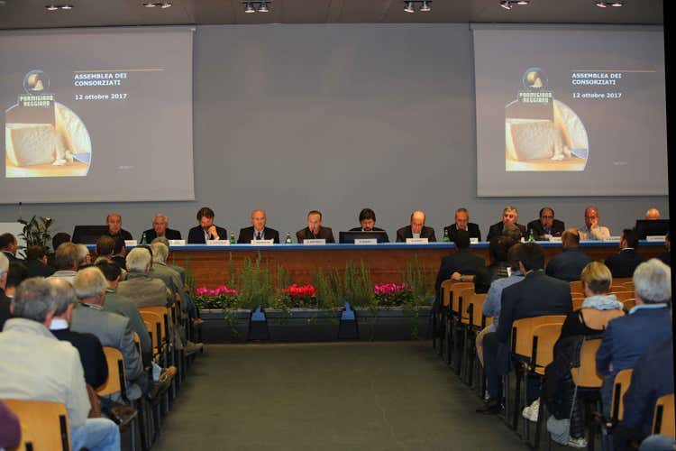 (Parmigiano Reggiano, 7 milioni in più da destinare a export e comunicazione) (Parmigiano Reggiano, 7 milioni in più da destinare a export e comunicazione)
