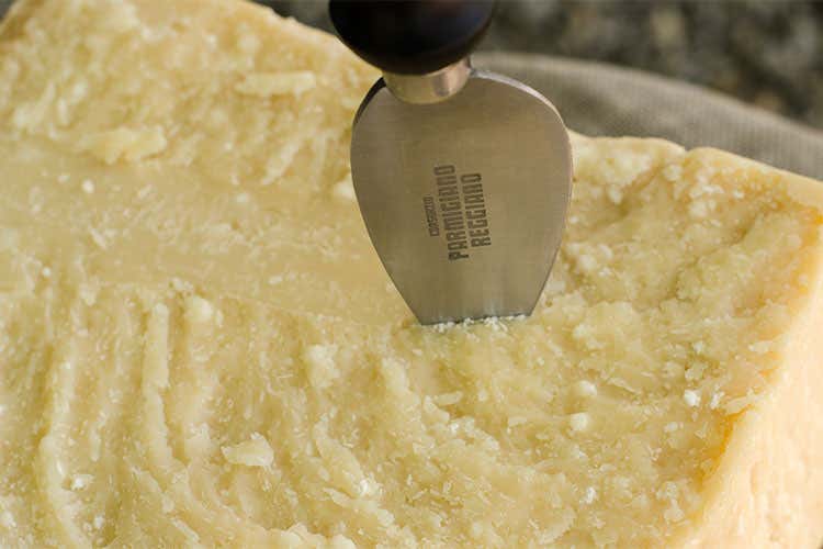 (Parmigiano Reggiano a Turismo&Outdoor Eventi dedicati agli sportivi) (Parmigiano Reggiano a Turismo&Outdoor Eventi dedicati agli sportivi)