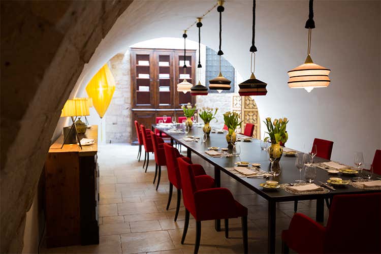 (In sala con... Antonello Magistà «Ristorante come una casa accogliente») (In sala con... Antonello Magistà «Ristorante come una casa accogliente»)
