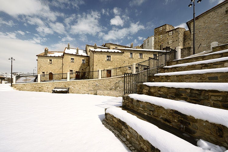 Borgotufi, albergo diffuso di Castel del Giudice - Passeggiate, ciaspole e relax In montagna gennaio sarà... bianco