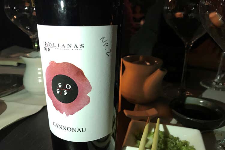 (Passione, famiglia e anfore Il vino secondo i Casadei) (Passione, famiglia e anfore Il vino secondo i Casadei)