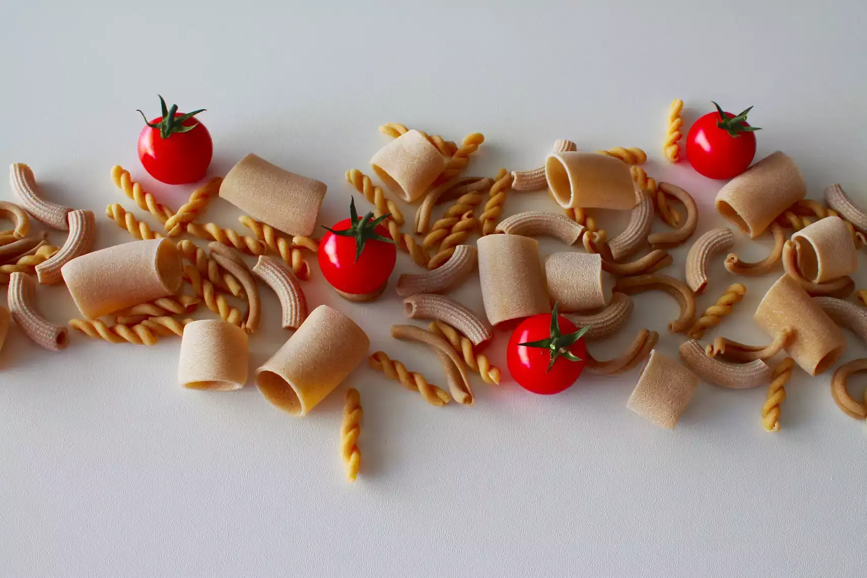 Pastalive valorizza il grano duro italiano prodotto in modo naturale Pastalive: pasta e farina di grano duro coltivato senza aratura