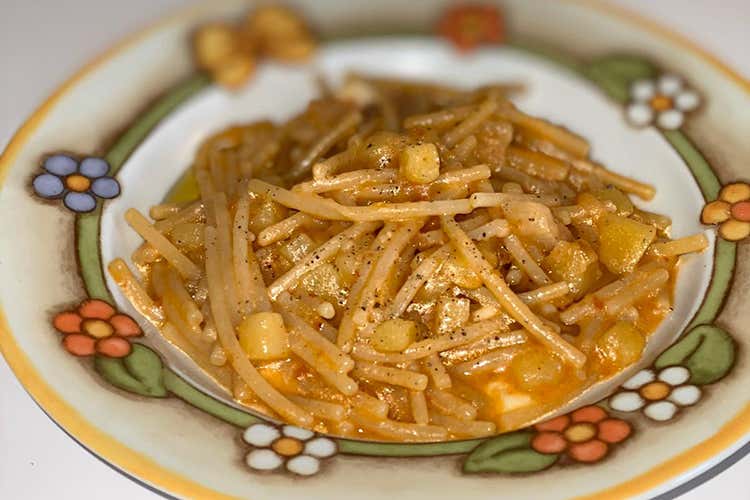 Pasta e patate, zenzero e cardamomo - Le ricette per innalzare le difese Pasta, patate, zenzero, cardamomo