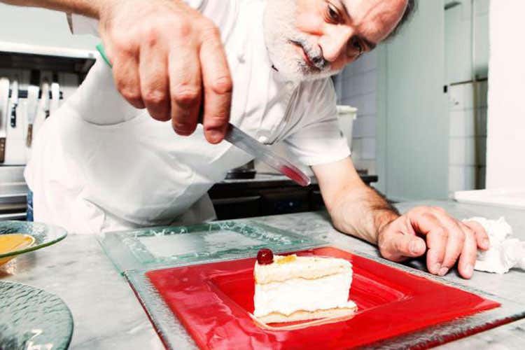 Corrado Assenza - Corrado Assenza al Molino Quaglia Un corso di Pasticceria Contemporanea Corrado Assenza - Corrado Assenza al Molino Quaglia Un corso di Pasticceria Contemporanea