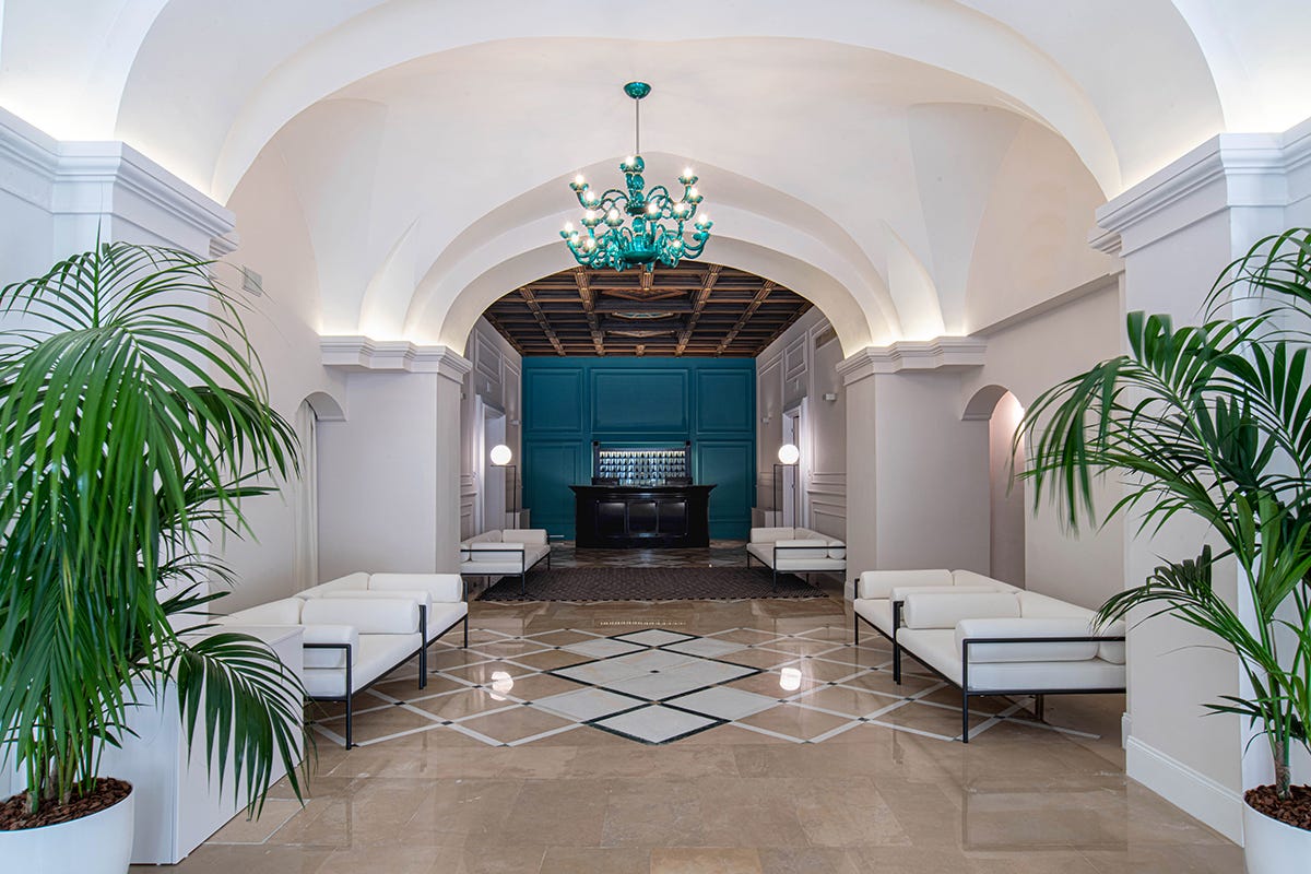 Un hotel dal fascino unico Viaggio nel tempo e nella bellezza al Patria Palace di Lecce