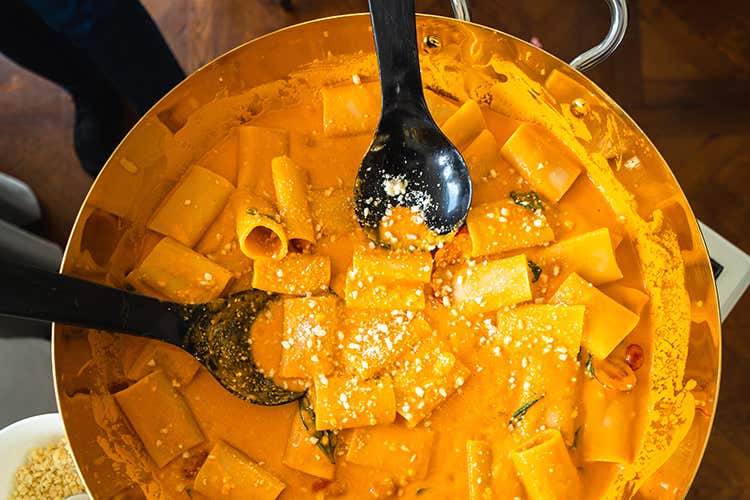 Paccheri alla Vittorio - Pentola d’Oro Agnelli Uno stile senza eguali