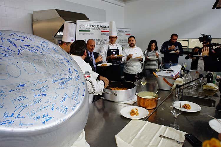 Pentole Agnelli e Fic fanno bilancio BergamoxAmatrice