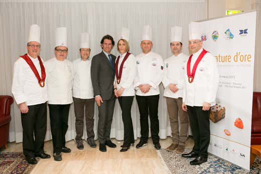 da sinistra: Peppino Tinari, Fabrizio Camplone, Marcello Spadone, Massimo Di Cintio, Domenica Vagnarelli, Michele Ottalevi, Gianluca Sergiacomo e Andrea Di Felice da sinistra: Peppino Tinari, Fabrizio Camplone, Marcello Spadone, Massimo Di Cintio, Domenica Vagnarelli, Michele Ottalevi, Gianluca Sergiacomo e Andrea Di Felice