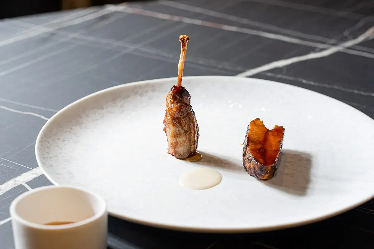 Pernice rossa, lardo, miele Pernice rossa, lardo, miele