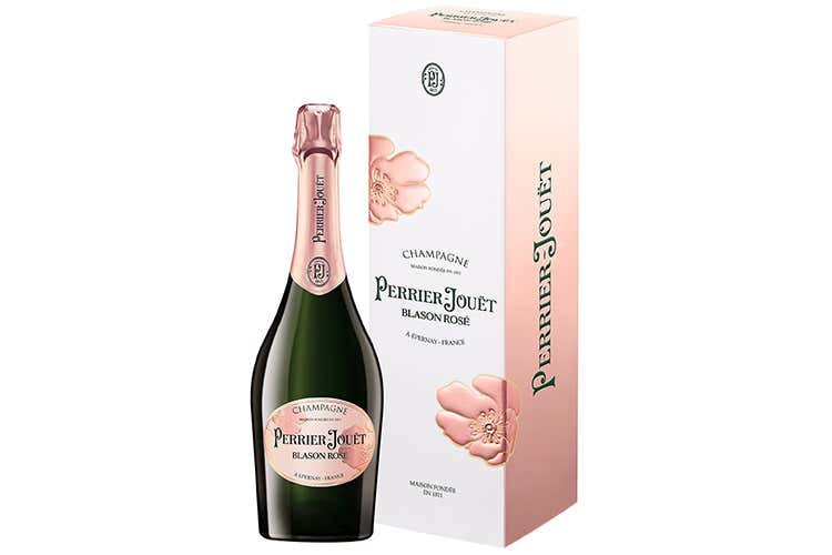 (Perrier-Jou&euml;t svela la nuova veste di Blason Ros&eacute; e di Blanc de Blancs)