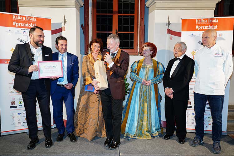 (Personaggi dell'anno, onore ai vincitori Cerimonia di premiazioni in grande stile)