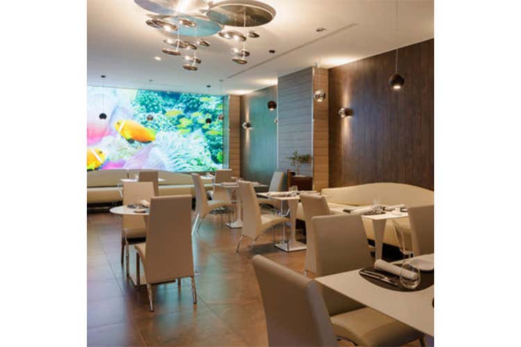 Pescheria, ristorante e cocktail bar Livello 1, all'insegna della freschezza