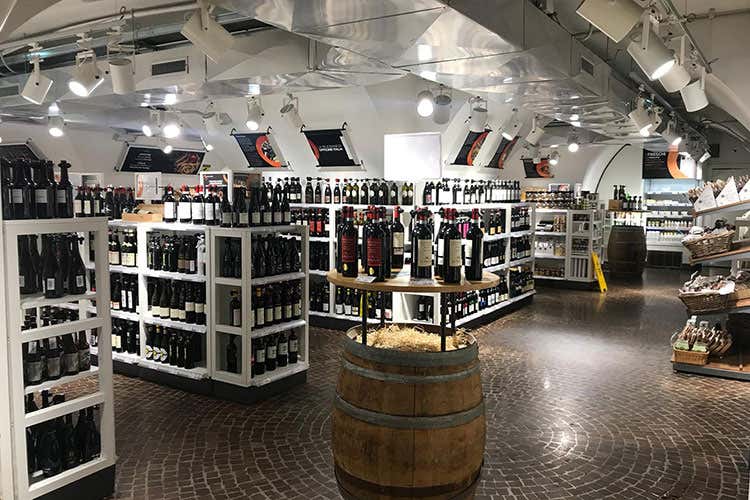 (Piazza della repubblica a Roma Eataly lascia spazio a Officine Italia)