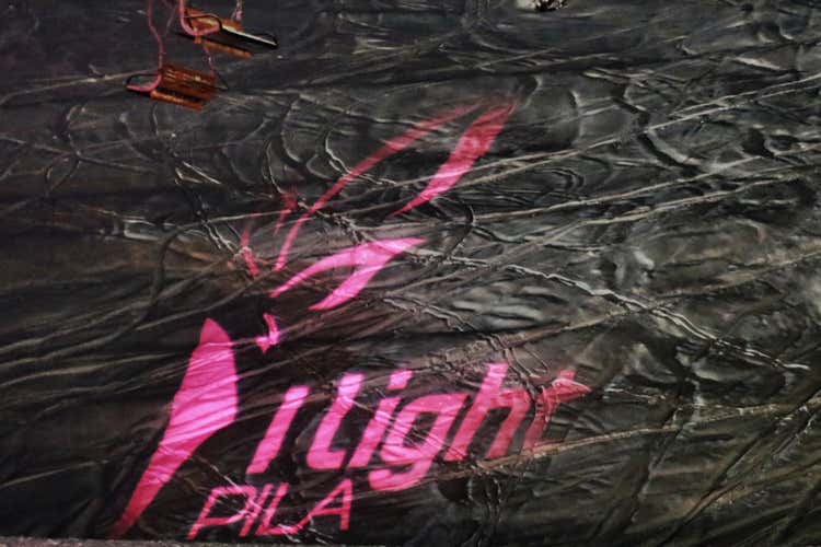 Pila si prepara ad accendersi di rosa  Fiaccolata per la lotta al tumore al seno