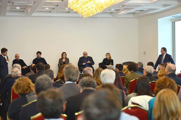 Convegno Anteprima VitignoItalia 2020 (Più formazione in sala per il futuro della ristorazione)