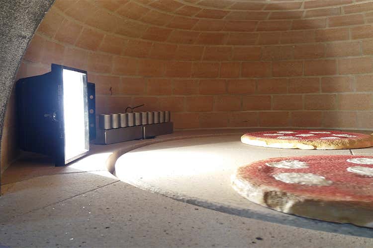 Pi&ugrave; igiene e funzionalit&agrave;, minor spesa  Spitfire, il futuro dei forni per pizzaioli