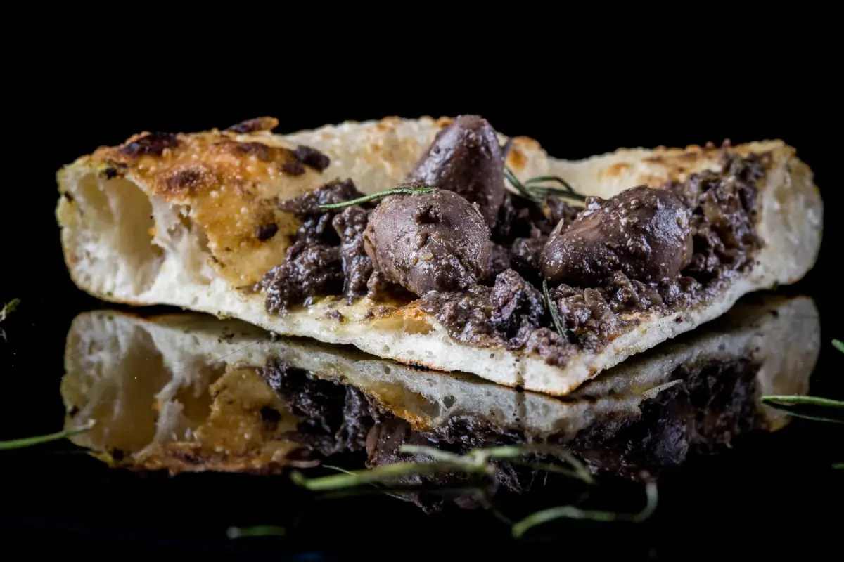 Scarpetta di fegato alla veneziana Pizza