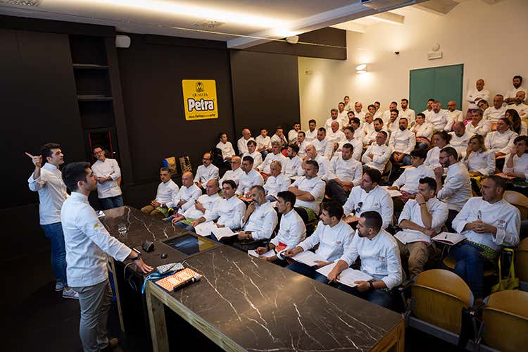 PizzaUp 2019 - Pizza e pasticceria... da clic! Al via i simposi tecnici Petra