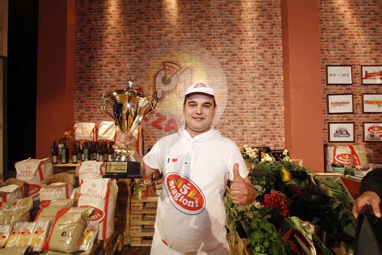 Michele Sorvillo - Pizza1one 2017 a Luigi Basilico In finale decisiva una Margherita Michele Sorvillo - Pizza1one 2017 a Luigi Basilico In finale decisiva una Margherita
