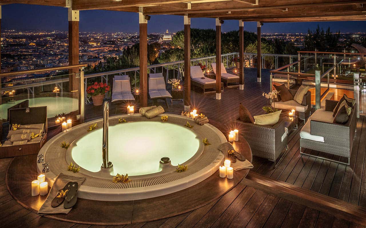 Planetarium Suite, Rooftop Terrace Rome Cavalieri Waldorf Astoria: l'arte dell'accoglienza, in tutti i sensi