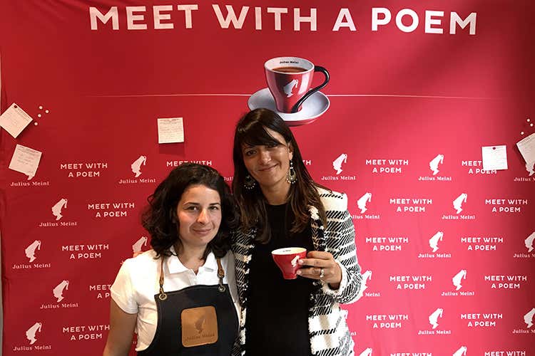 Helena Oliviero e Andreea Postolache  (Poesia, cultura, aroma e gusto Il caffè secondo Julius Meinl)