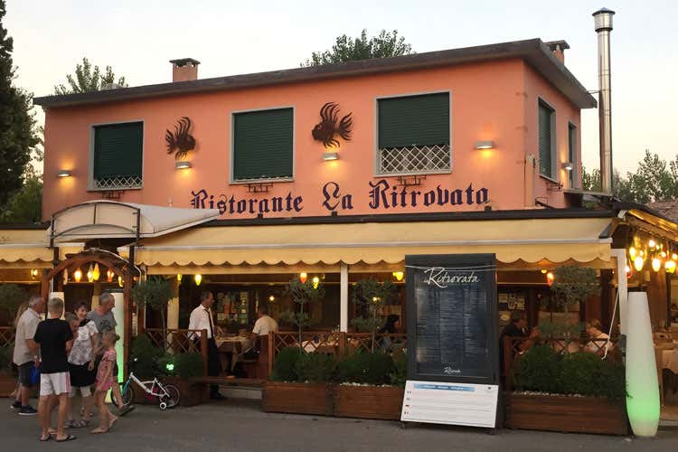 Poesia, spiaggia e gastronomia a Caorle Quattro giorni con Flussidiversi