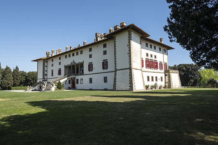 (Il Premio IaT esalta il fascino di Artimino per una 3 giorni tra gastronomia e turismo)