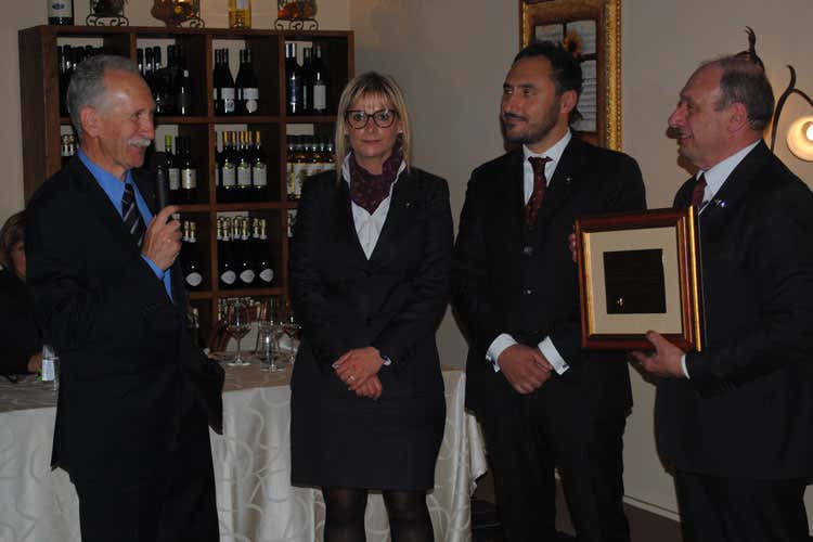 Primavera in Valdichiana 2017 Il riconoscimento a Patrizio Cencioni Primavera in Valdichiana 2017 Il riconoscimento a Patrizio Cencioni