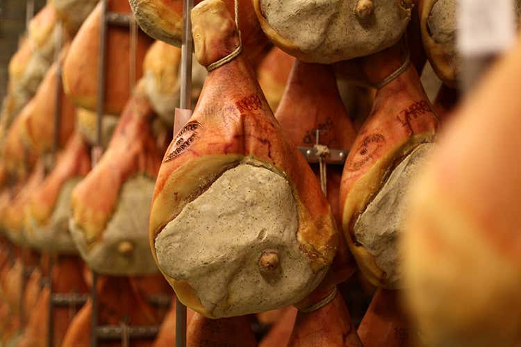 (Prosciutto di Carpegna Dop Salume marchigiano dal gusto unico)