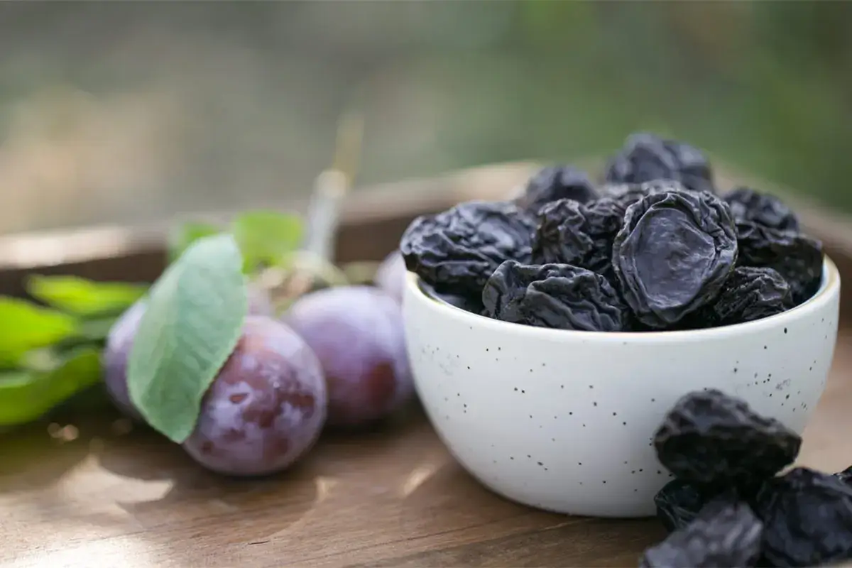Il California Prune Board riunisce 800 coltivatori e 28 confezionator Prugne della California&nbsp; Benessere per le ossa