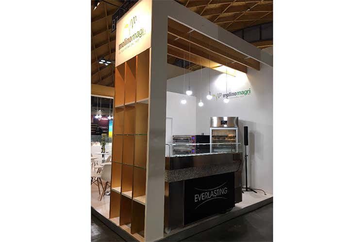 (Qualit&agrave; dalla farina all'attrezzatura Sinergia tra Molino Magri ed Everlasting)