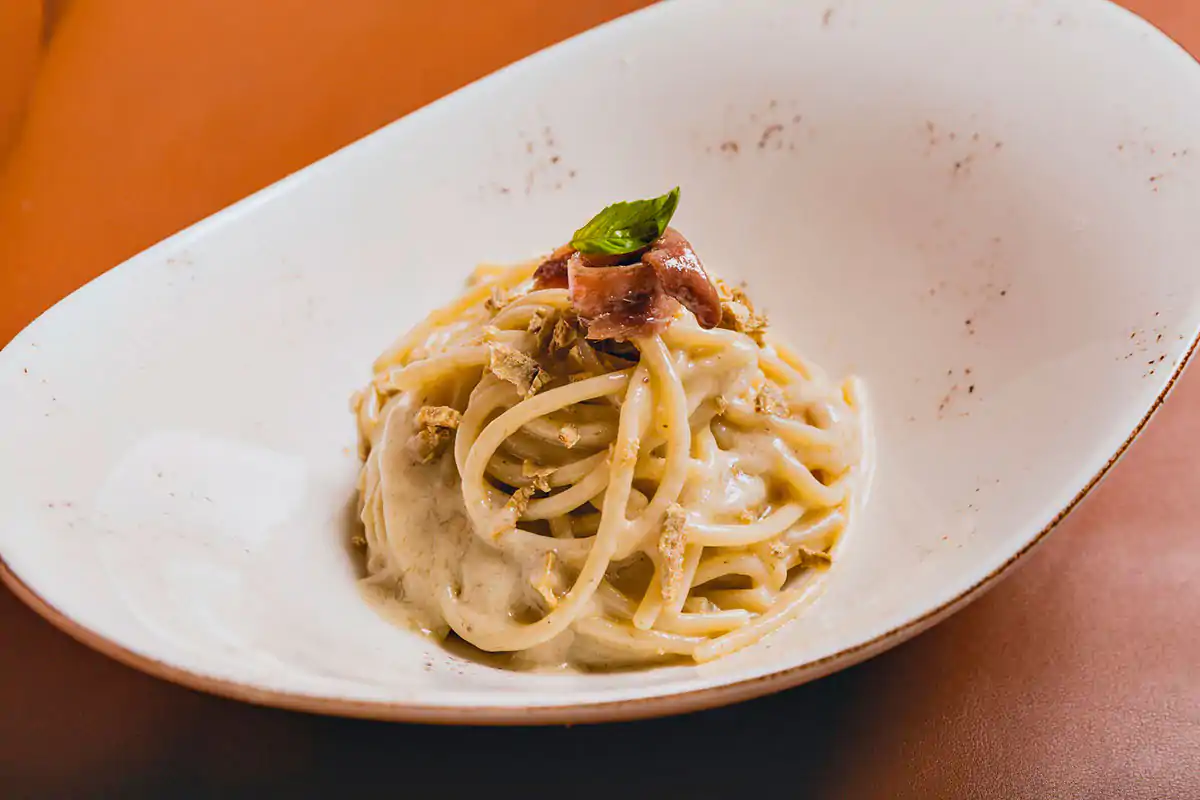Spaghetto burro e alici Roma Beer Company, pub con griglia a Marino