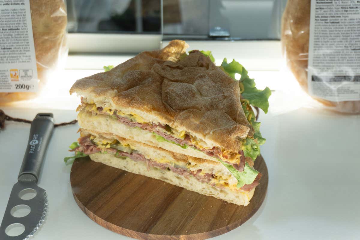 Padorè: la base pronta per pizza al padellino che si può conservare fuori dal frigo