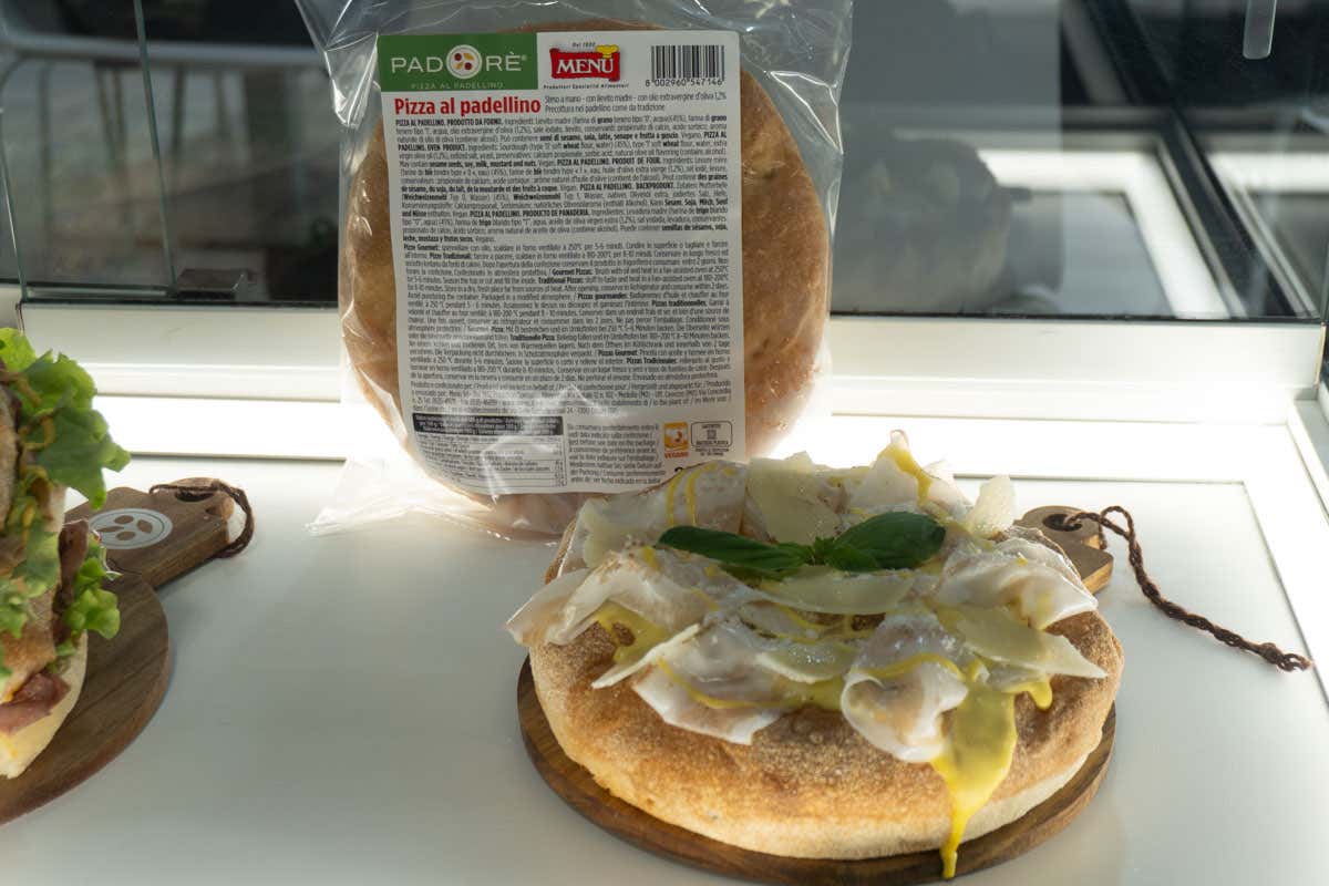 Padorè: la base pronta per pizza al padellino che si può conservare fuori dal frigo