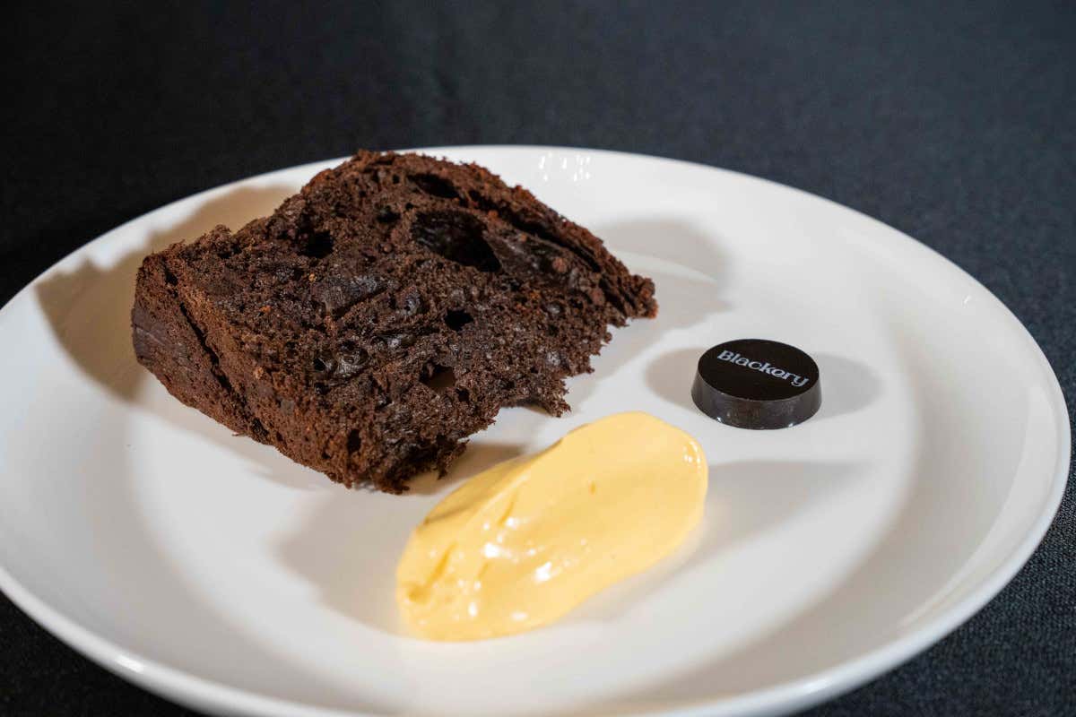 Quando l'arte bianca si fa...nera: il cacao entra in pizza, pasta e lievitati Quando l'arte bianca si fa...nera: il cacao entra in pizza, pasta e lievitati