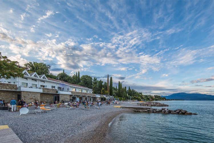 Radici Food Festival sul lago di Garda il primo evento primordiale itinerante Radici Food Festival sul lago di Garda il primo evento primordiale itinerante