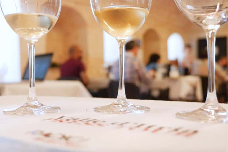 Radici del Sud 2017 Svelati i 70 vini finalisti