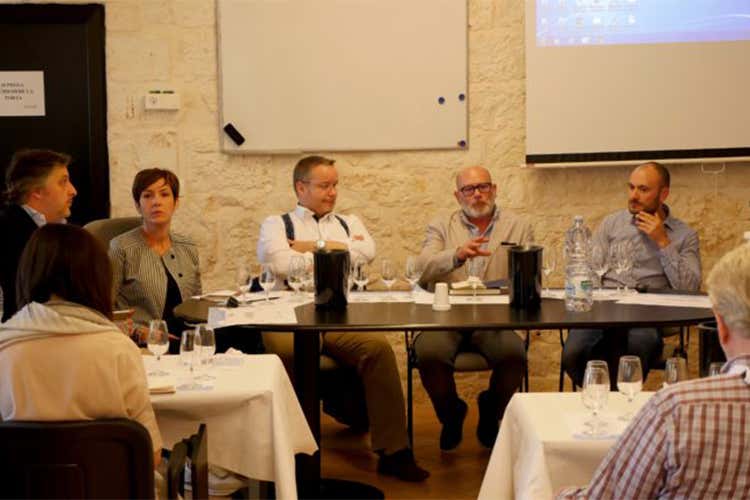 Radici del Sud 2017 Svelati i 70 vini finalisti