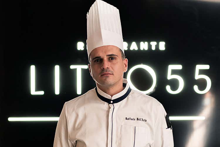 Raffaele Dell&rsquo;Aria Tappa sulla costa partenopeanell'ecclettico Litho 55