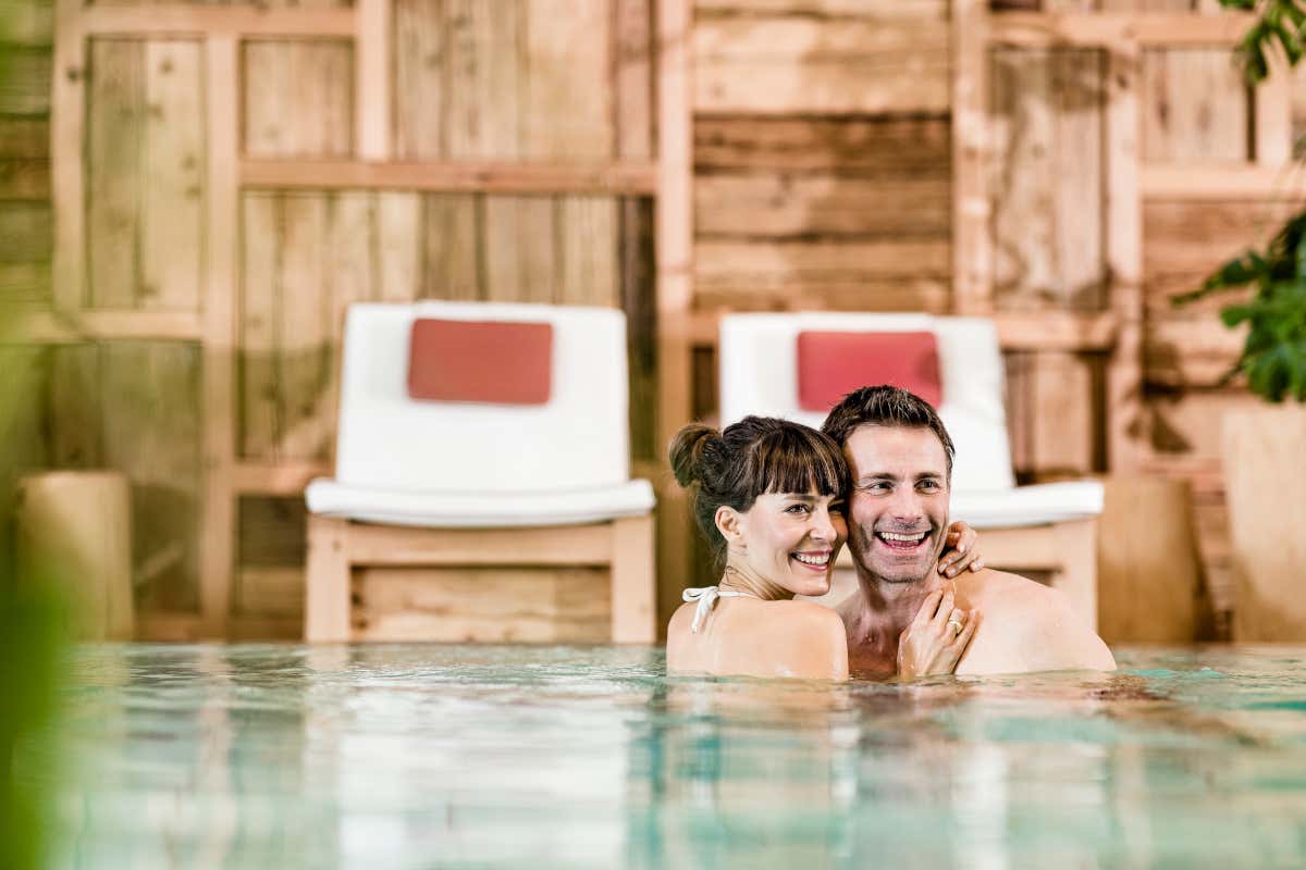 All'Hotel Engels Park di Vipiteno la magia invernale tra Mercatini di Natale e spa