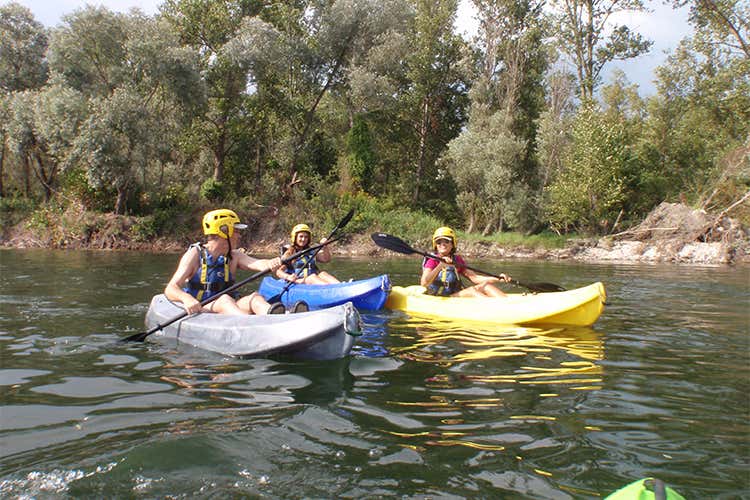 Rafting, corse a cavallo e degustazioni Sboccia la primavera di Cascina Galizia